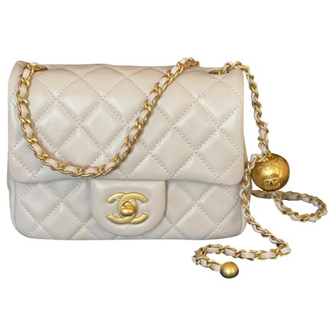 chanel pearl crush mini square